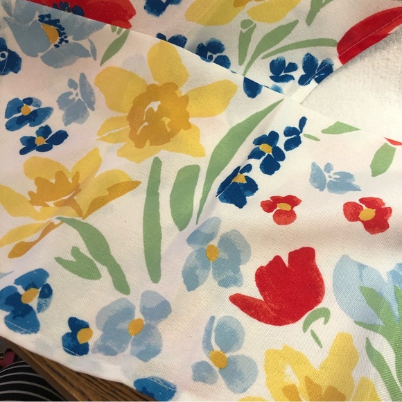 FINAL SALE- LEAVING CLOSET-NO FURTHER DISCOUNTS - Picture 4 of 7